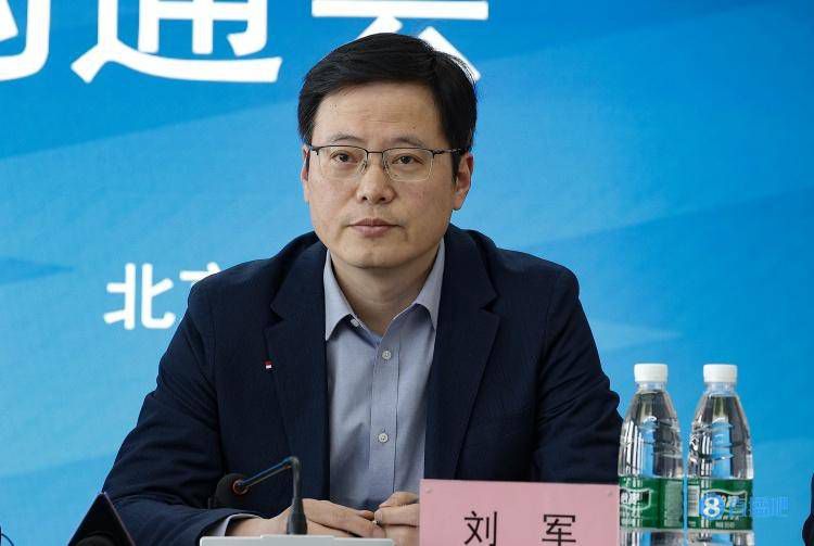 蘑菇视频绿巨人小黄鸭